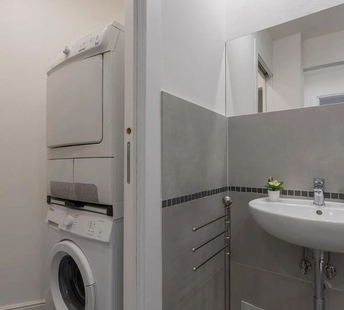 Careggi-Rifredi Chic Apartment Tramvia-Parking Florence